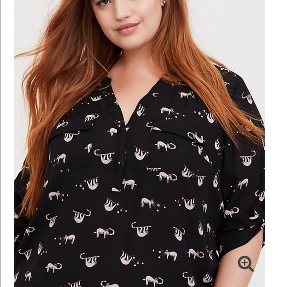 ❌SOLD❌ HARPER SLOTH PRINT GEORGETTE PULLOVER - Picture 3 of 6